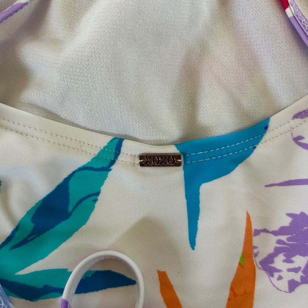 XOXO White and Colorful Tropical‎ Print Tie One Piece Ruffle Swimsuit Women's 1X - Picture 6 of 8